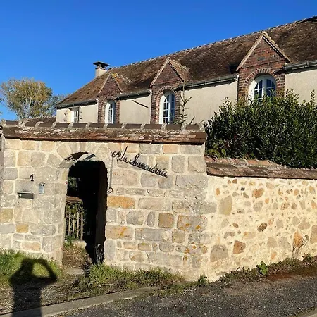 Le Gite De Gaia Villemer (Seine-et-Marne)